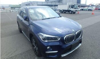 
										BMW X1 2.0L Diesel SUV full									