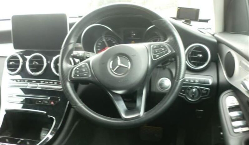 
								Mercedes GLC 2.0 Diesel 5-Door Hatchback full									