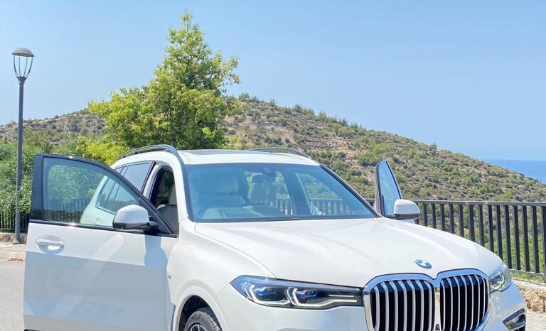 
								BMW X7 3.0L Diesel SUV full									